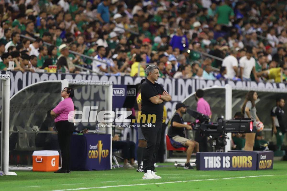 No se vio en TV: El jugador hondureño que no soportó la humillación ante México y así lo vivió Diego Vázquez