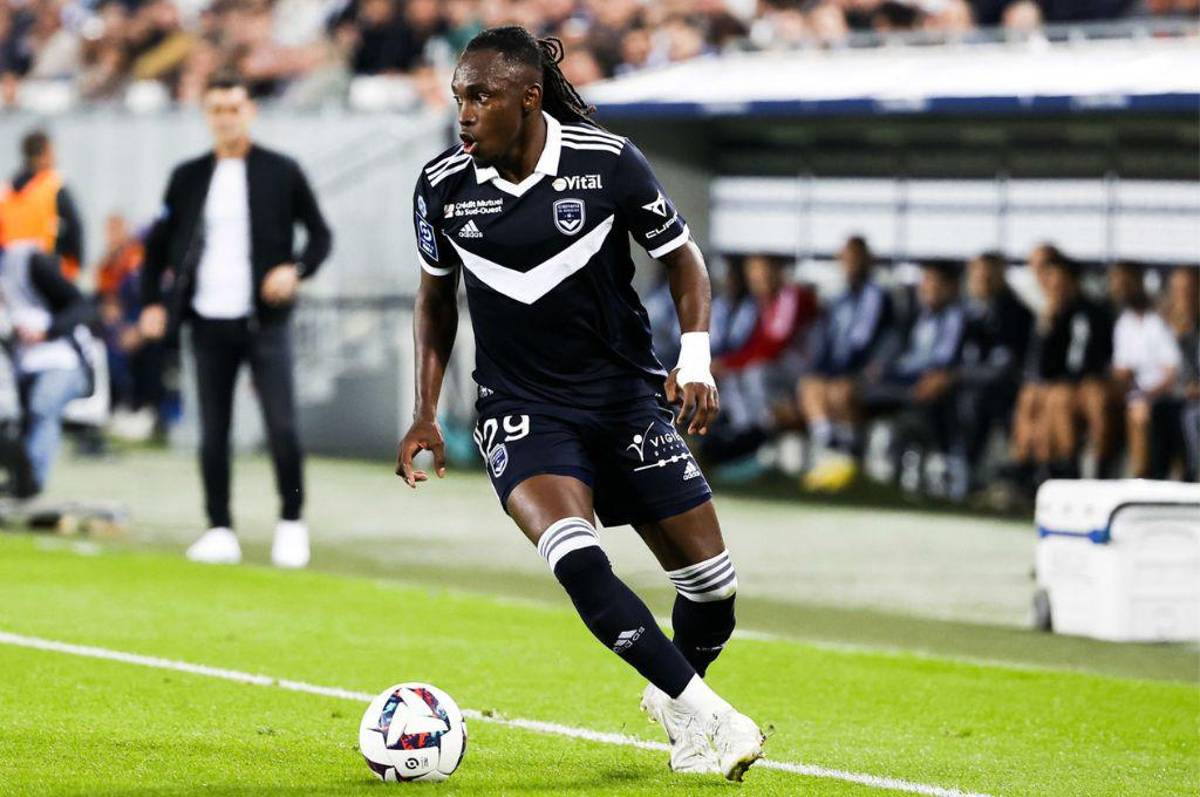 ¿Cuál será su destino? Clubes de la primera división de Francia están interesados en Alberth Elis