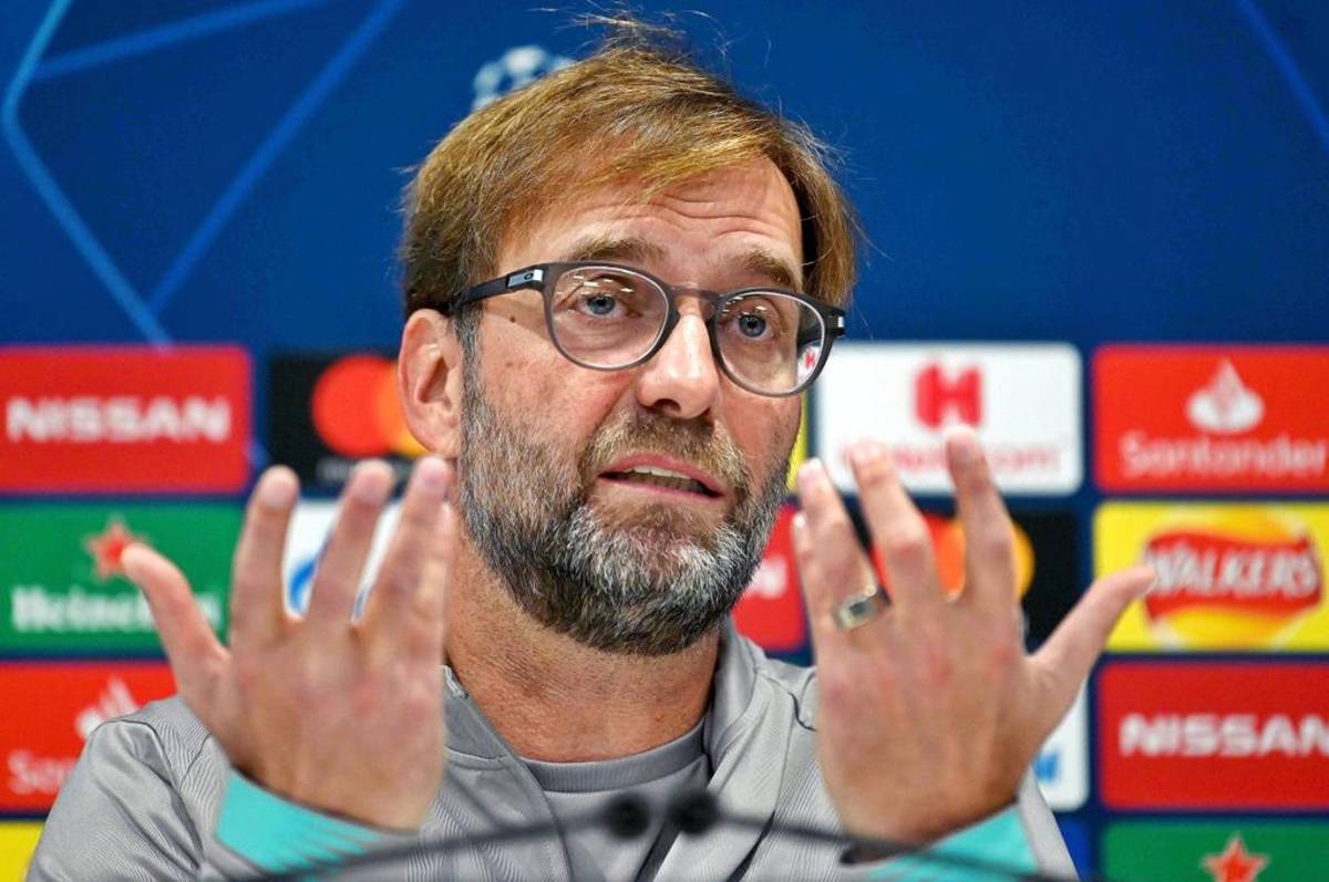 Lo puso en su sitio: Jürgen Klopp se enfada en conferencia de prensa con periodista y se marcha de la sala