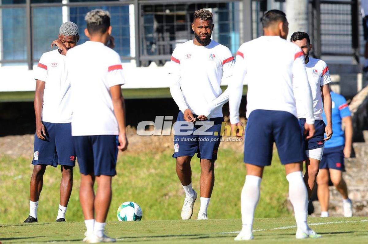 Así fue el penúltimo entrenamiento del Olimpia de cara a la final: Risas, visita especial y regalando firmas