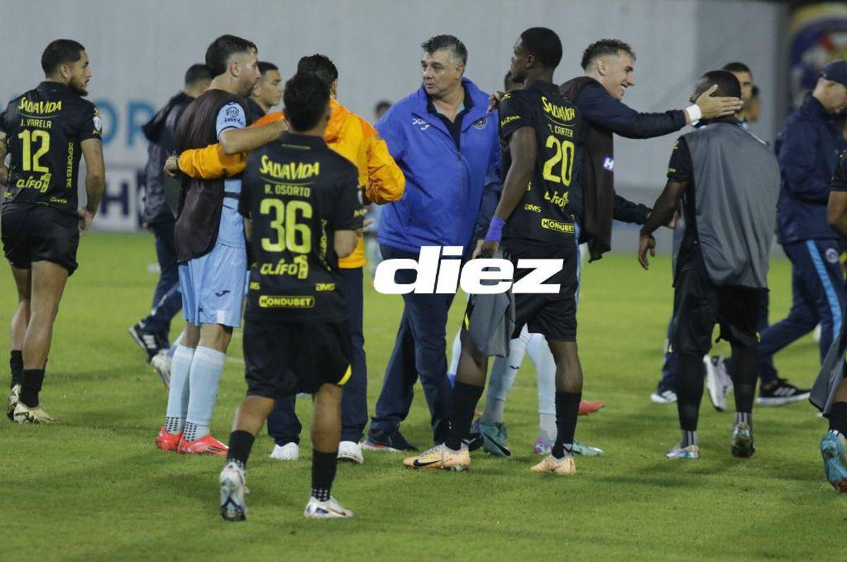 No se vio en TV: afición de Real España le grita de todo a sus jugadores y la celebración de Motagua tras el triunfo