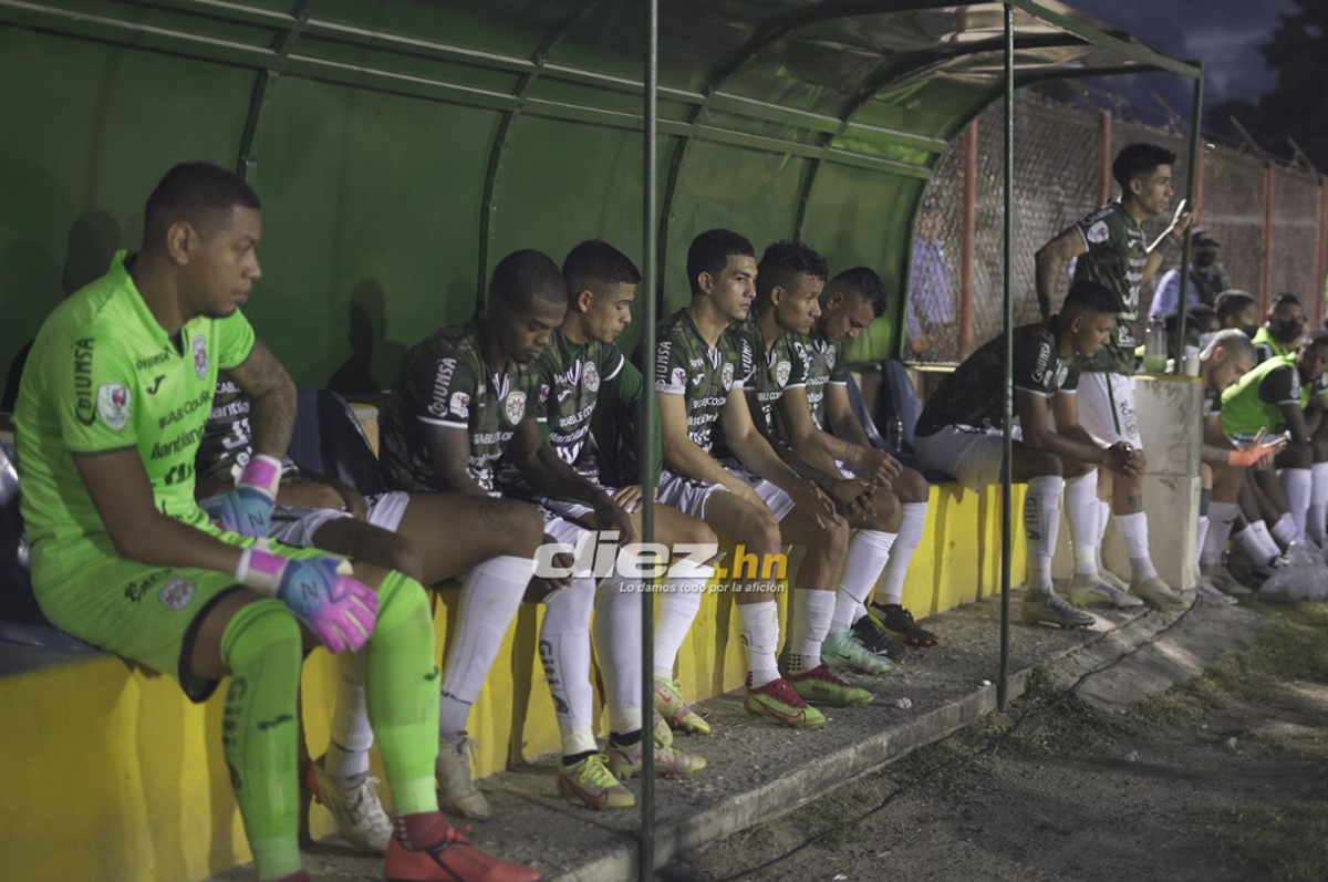 NO SE VIO EN TV: Cortan arito a jugador de Marathón con alicate, la bronca de Mayorquín y el coqueteo de Kevin Álvarez con la hermana de Getsel Montes