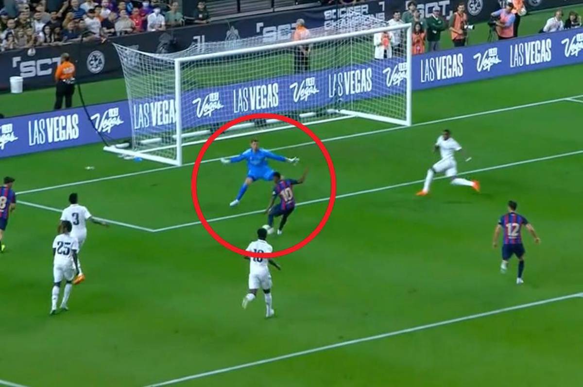 Raphinha le quema el arco al Real Madrid, los agarrones y así fue el debut de Lewandowski con el Barça; Amado Guevara en el Clásico