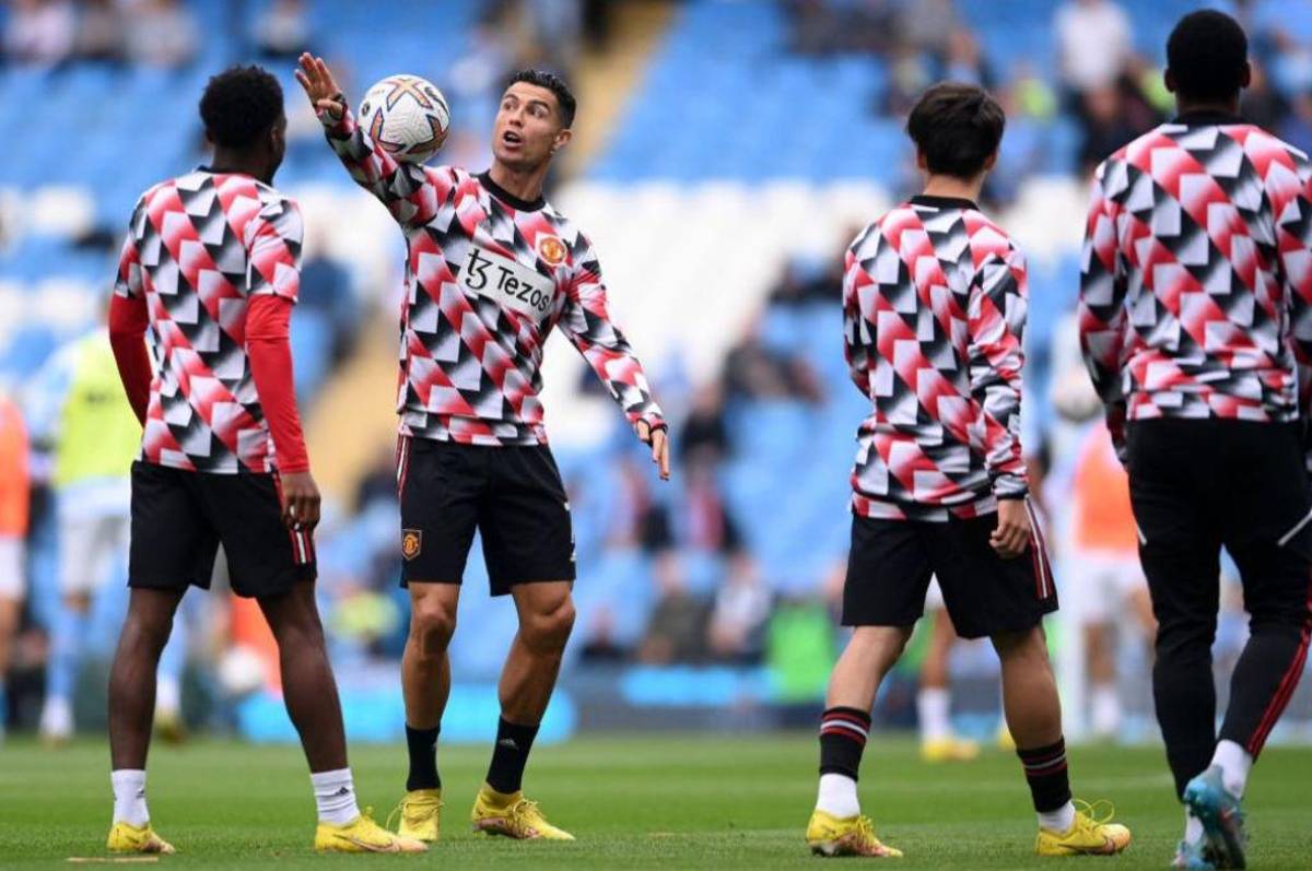 Cristiano Ronaldo y Casemiro vivieron una pesadilla desde el banquillo, aficionados del United abandonaron el estadio: Así se vivió el clásico de Manchester