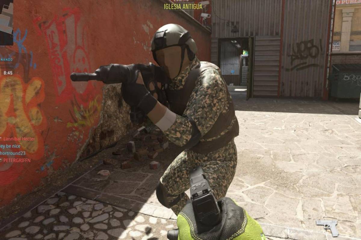 ¿Realmente existe el señuelo inflable que vemos en Call of Duty: Modern Warfare 2? ¿Tiene uso militar?