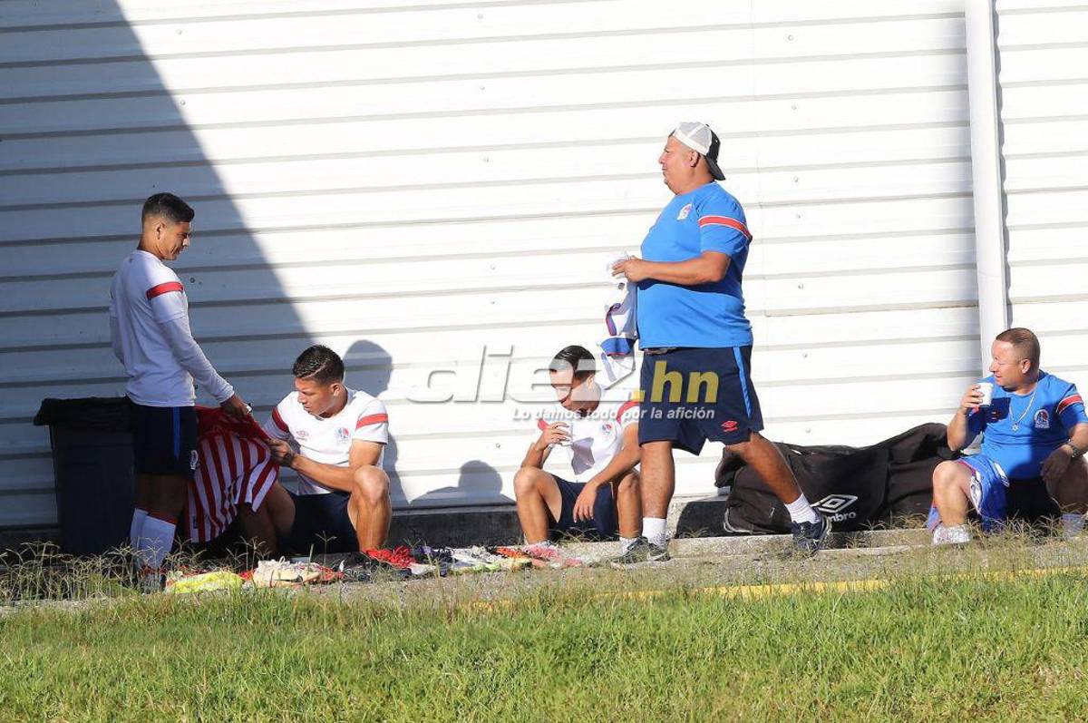 Así fue el penúltimo entrenamiento del Olimpia de cara a la final: Risas, visita especial y regalando firmas
