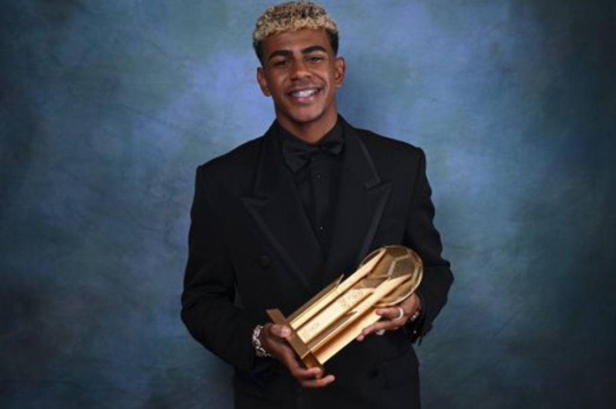 El 'robo' en el Balón de Oro, lo que nadie vio entre Dembélé y Yamal y la que hizo historia en el fútbol: Es una vergüenza