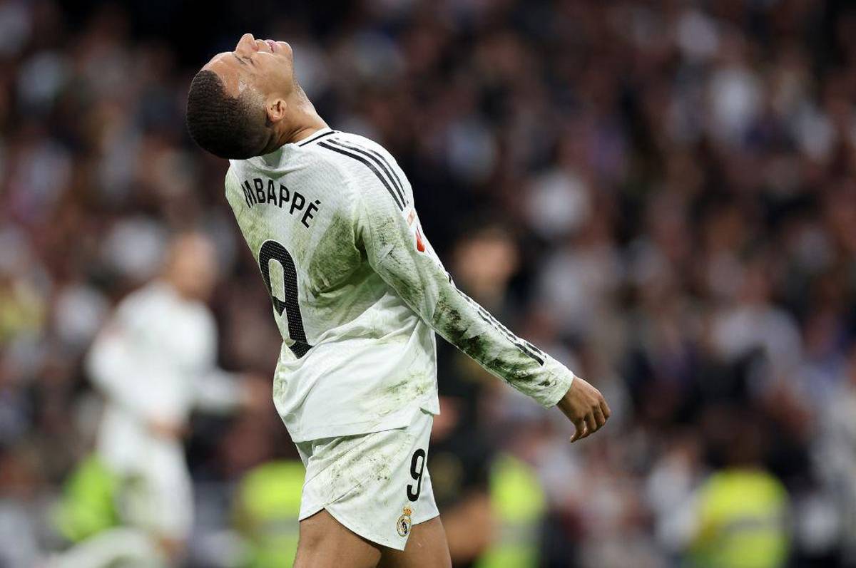 El 'regalo' del árbitro al Real Madrid, la pesadilla de Vinicius y la bronca de Mbappé tras caer ante Valencia