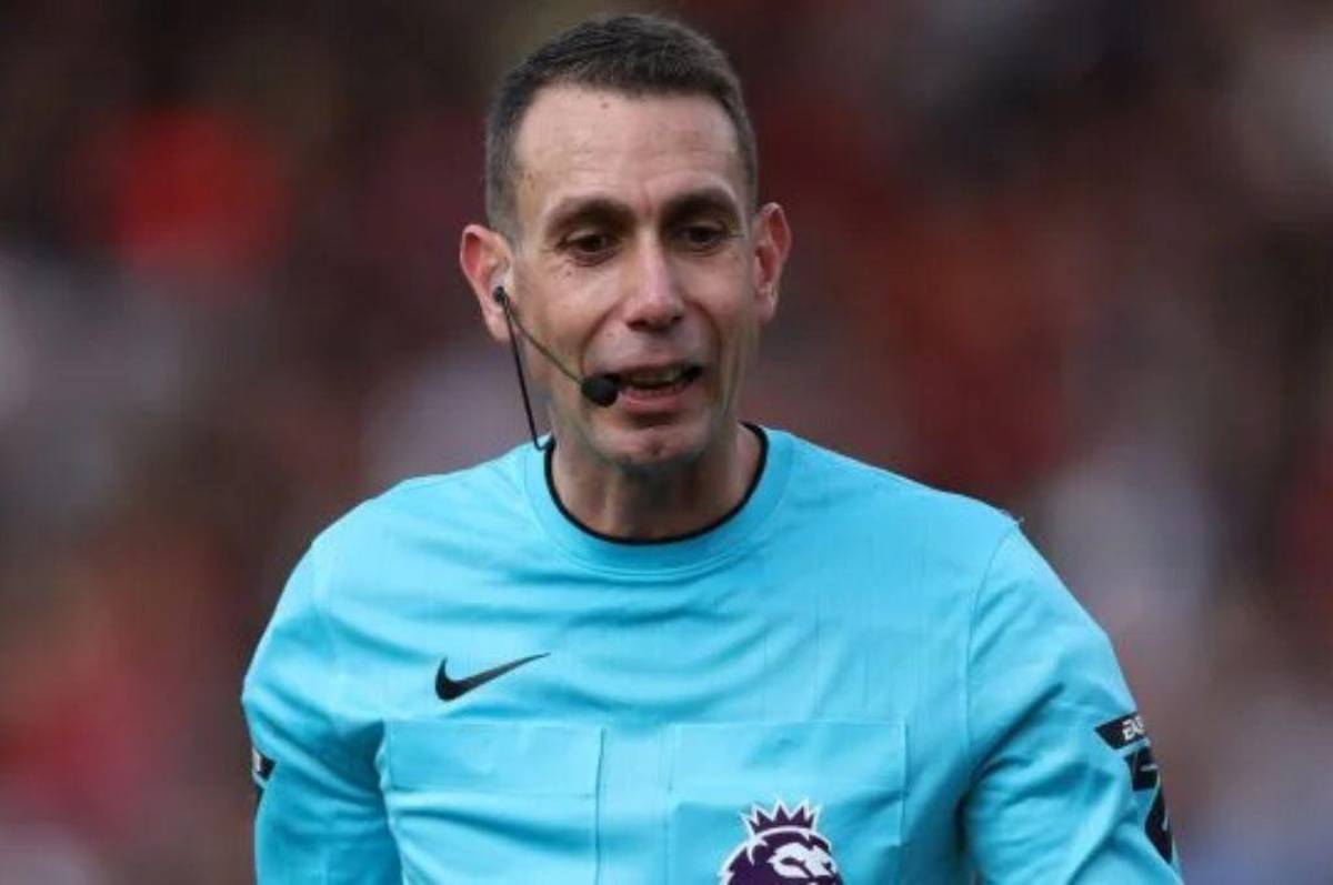 Fue despedido de la Premier por insultar a DT y revela lo inesperado: “Recibí mensajes que decían que ojalá mi madre muriera de SIDA”