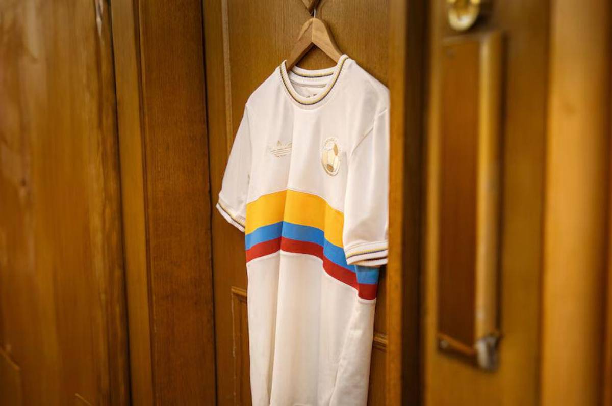 Colombia presentó oficialmente la nueva camiseta que estrenarán en las Eliminatorias Conmebol ¿Qué precio tiene?