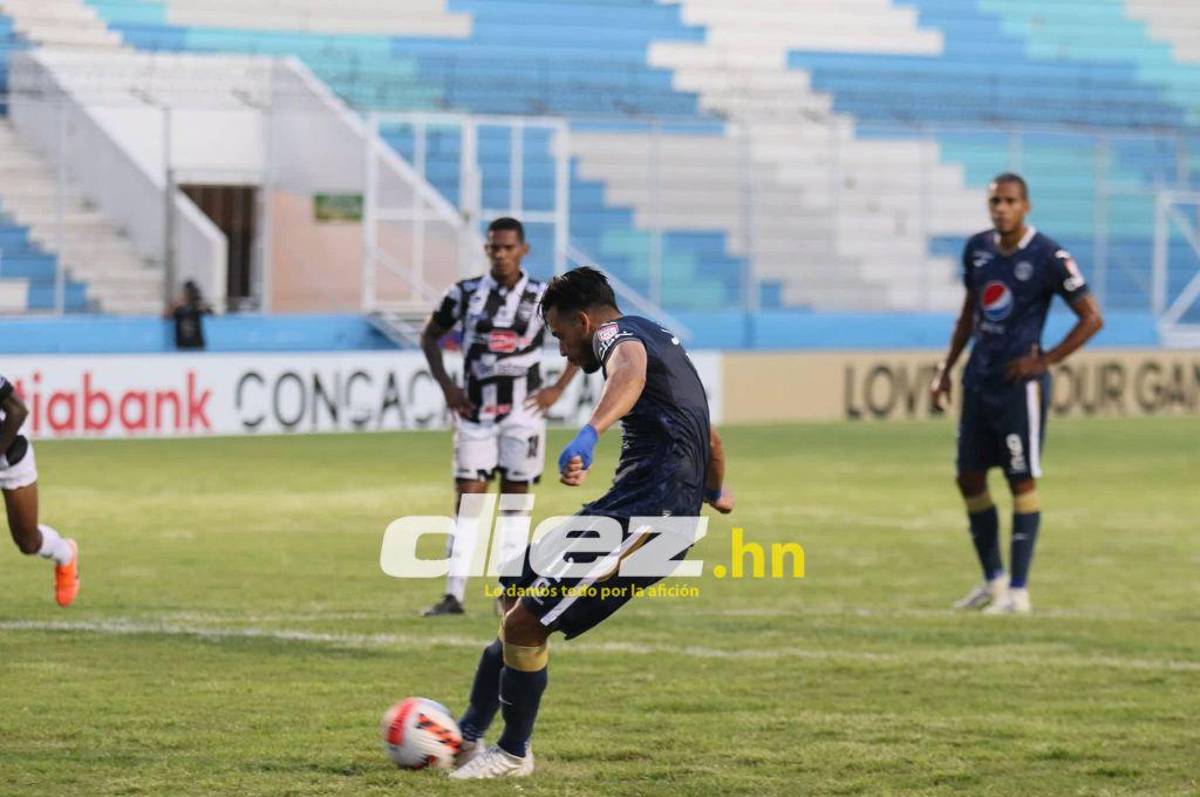 Lo que nos dejó Motagua vs Tauro en el Nacional, Diego Vázquez y su inseparable compañía, Tejeda y su sufrimiento
