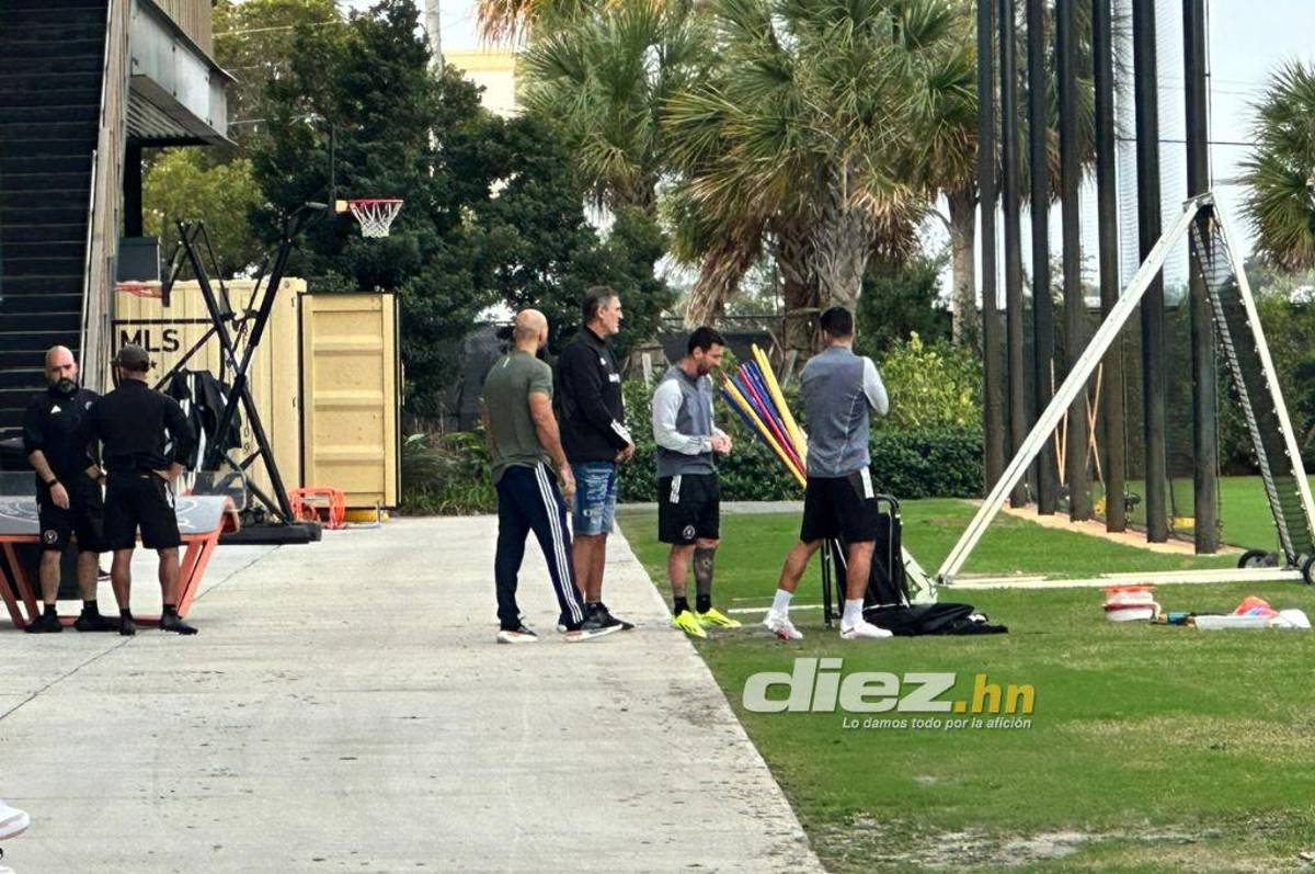 ¿Se podrán tomar fotos con Messi en El Salvador? El saludo del argentino con David Ruiz y los guardaespaldas del ‘10’