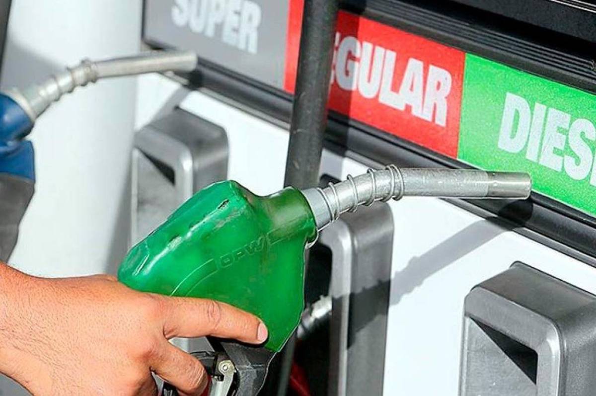 Siguen las alzas a los combustibles en Honduras: Gasolina superior aumenta 2.22 lempiras este lunes 21 de marzo