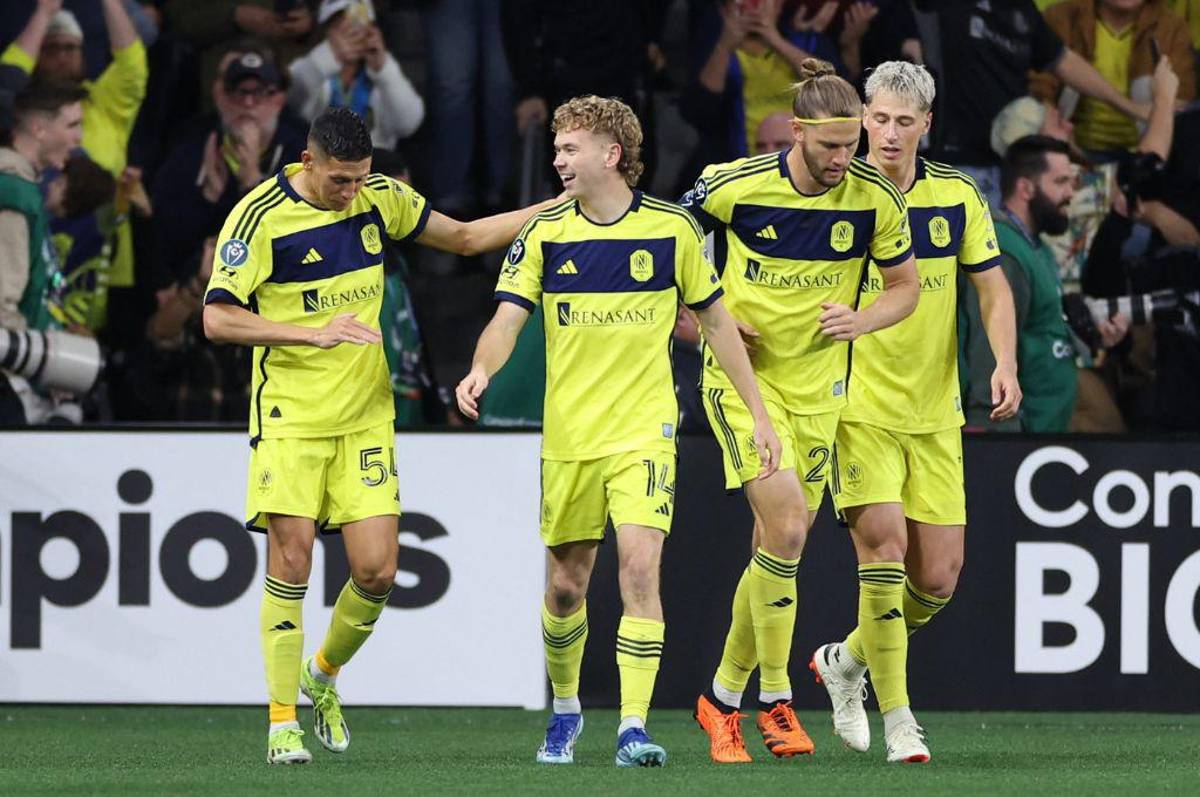 El primer gol de Messi en la Concachampions con el Inter Miami y su bronca con jugador panameño del Nashville