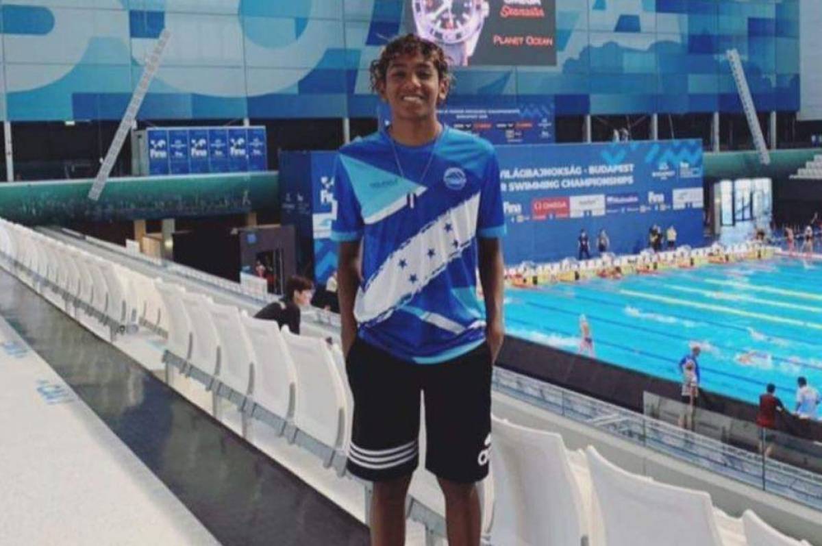 Honduras sigue destacando en natación: Abraham Flores, de 20 años, logra beca del programa de aguas abiertas de la FINA