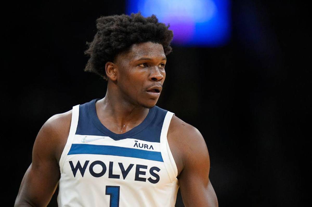 La NBA multa al joven Anthony Edwards por comentarios homófobos en redes sociales