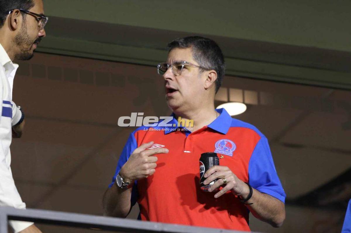 Los penales no señalados por Saíd, la euforia de Andy Najar, Rodrigo Auzmendi brilló y la belleza del Motagua-Olimpia