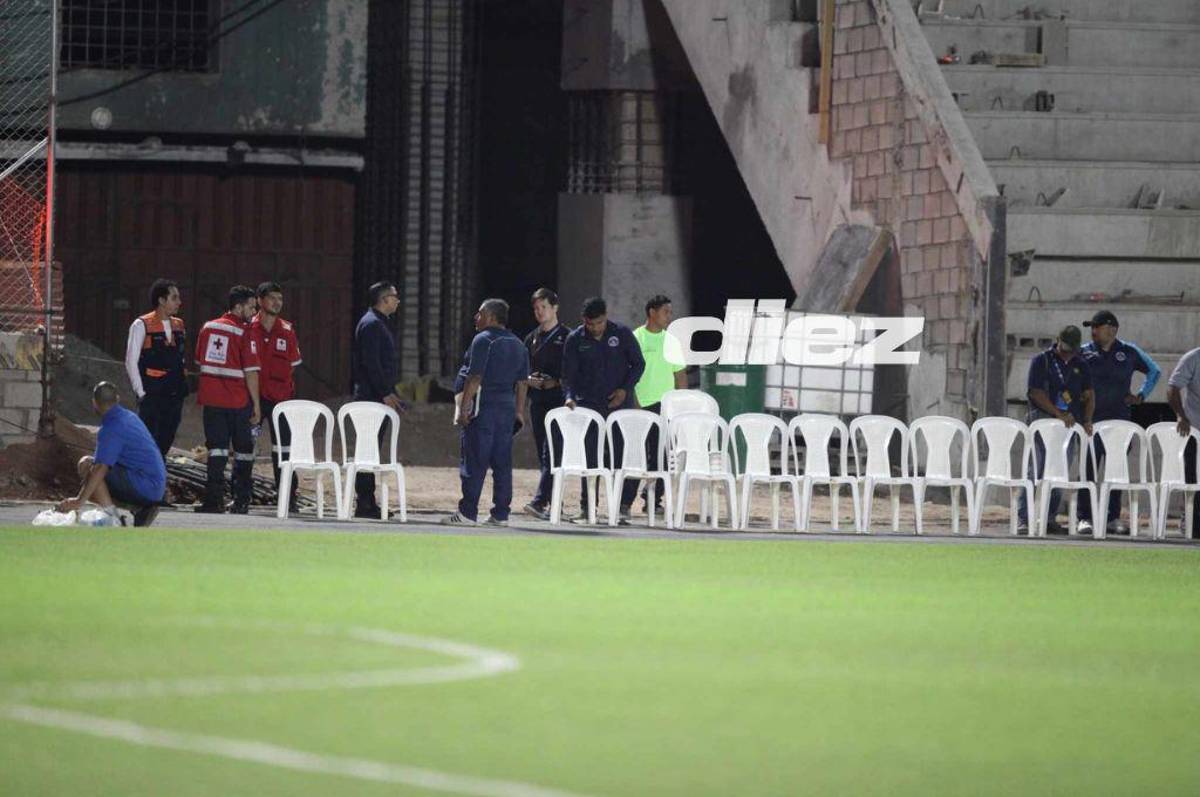 Polémica: Motagua y Cincinnati usarán sillas plásticas en banquillos improvisados para cumplir con Concacaf