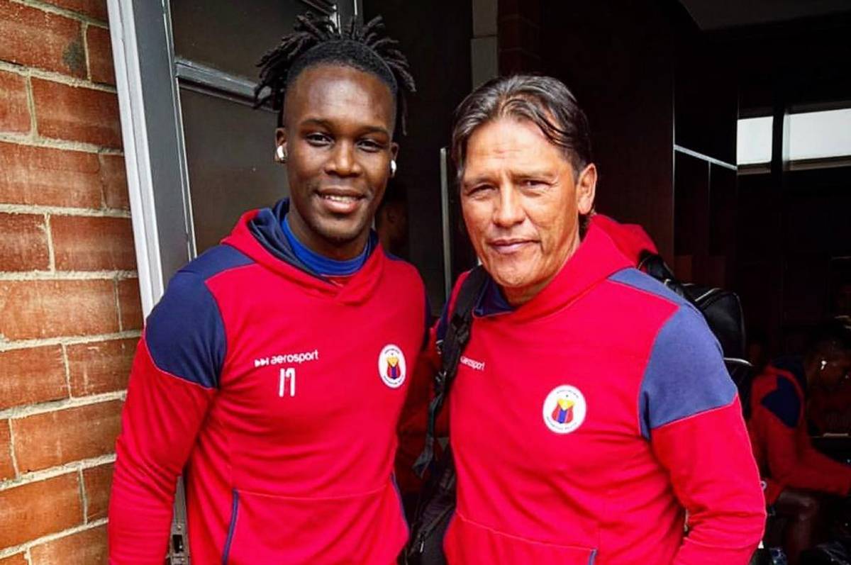 Técnico del Deportivo Pasto de Colombia corta los rumores y confirma el futuro del hondureño Rubilio Castillo