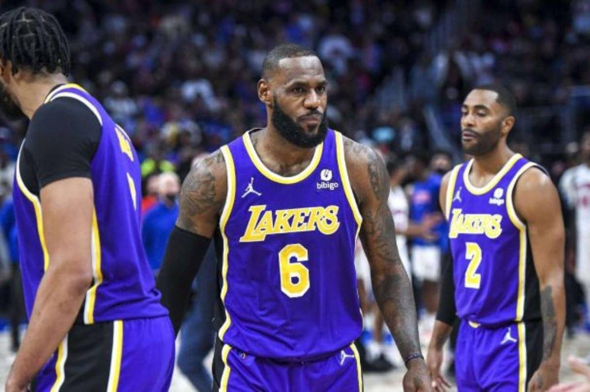 Los Lakers reabren todas las dudas con rotunda derrota ante Grizzlies