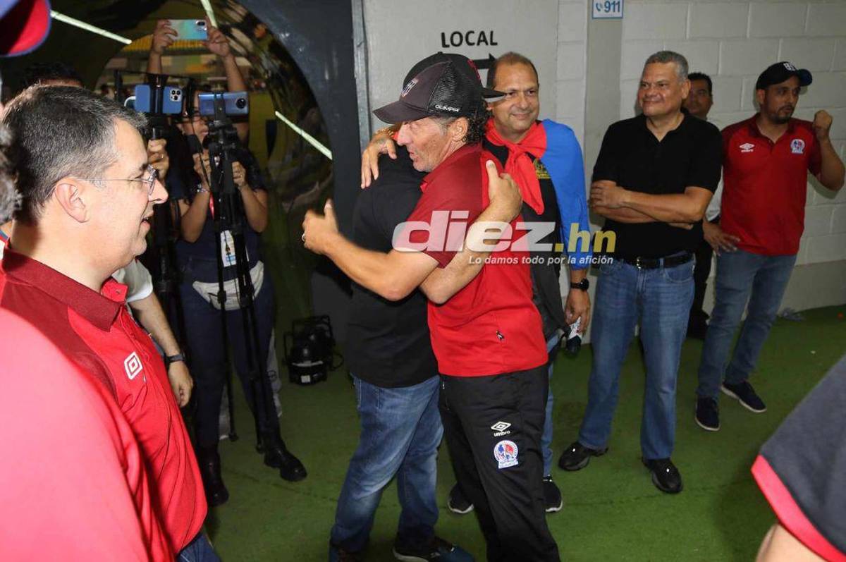 No se vio en TV: Las desgarradoras imágenes del portero panameño de Marathón y el festejo de Troglio con Rafa Villeda