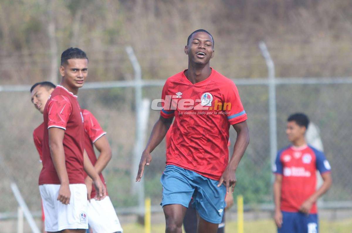 ¡Plagado de ausencias! El Olimpia de Pedro Troglio entrena diezmado previo al partido ante el Victoria