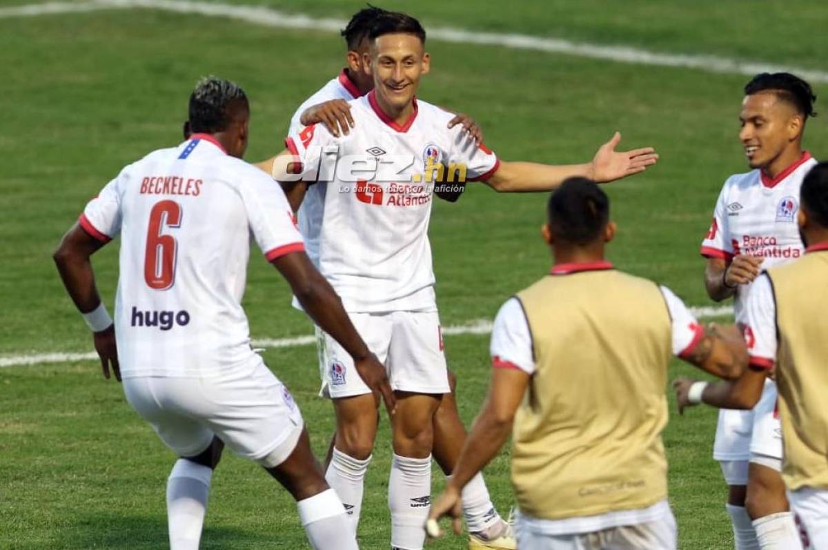 Axel Jamir Maldonado festejando su gol que abrió la senda del triunfo ante Vida en la ida de semifinales.