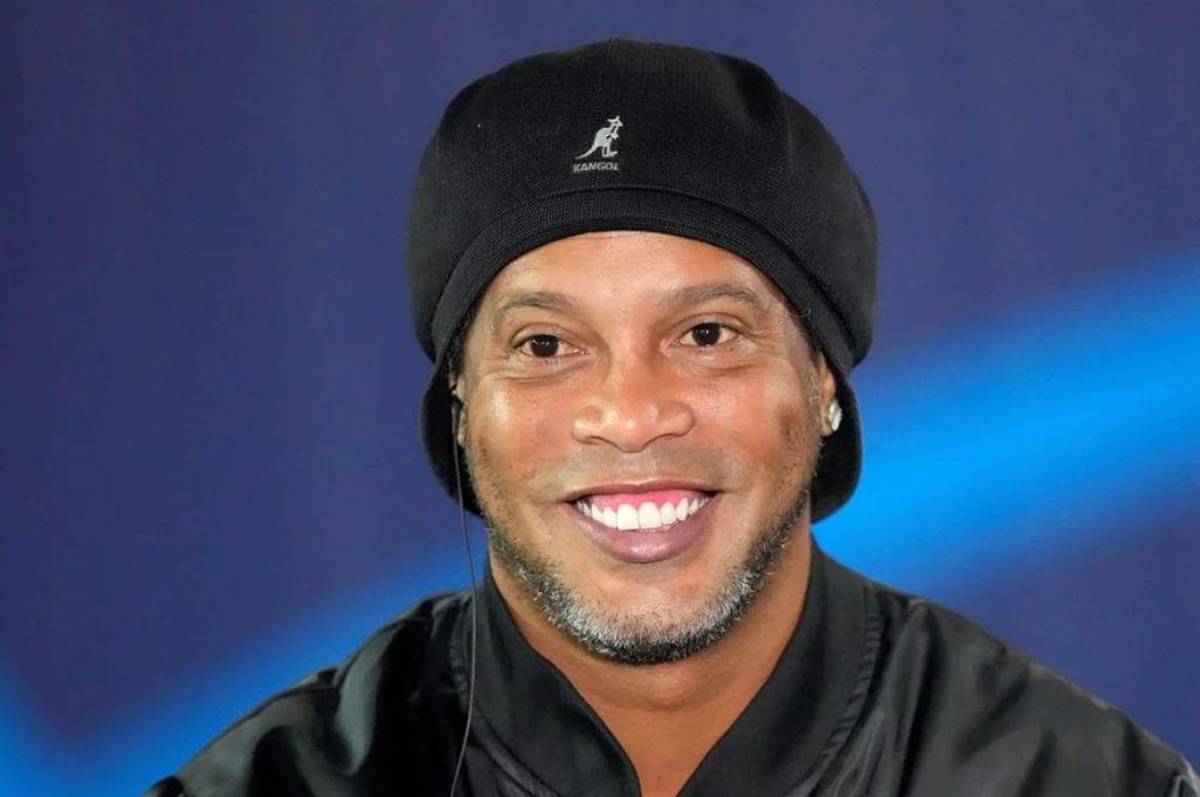 Ronaldinho Gaucho regresa al fútbol y confirma su participación en un torneo de exhibición en Ecuador
