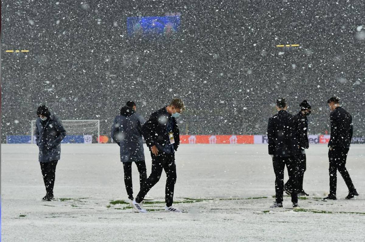 Por intensa tormenta de nieve, UEFA aplaza para el jueves duelo entre Atalanta y Villarreal en la Champions League