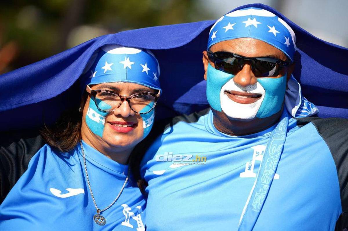 La carnita asada de los catrachos, el Lamborghini y la tremenda manta a Maradona: Ambientazo previo al Honduras vs Argentina