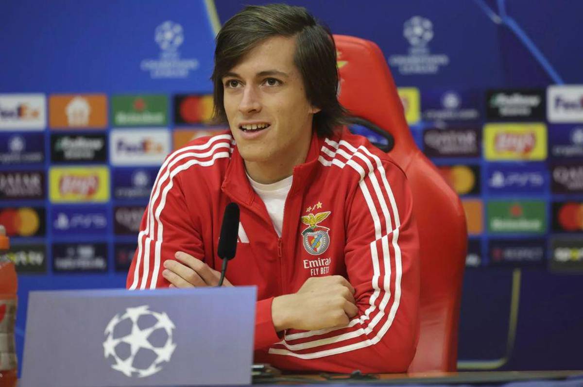 Fracasó con el United y llegaría al Barcelona, se le cae un fichaje a Xabi Alonso y Guardiola desea a una estrella de Flick