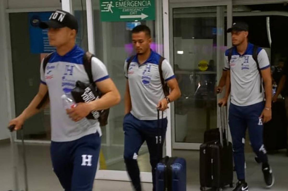 La Selección de Honduras viajó a España para encarar los amistosos contra las mundialistas Qatar y Arabia Saudita