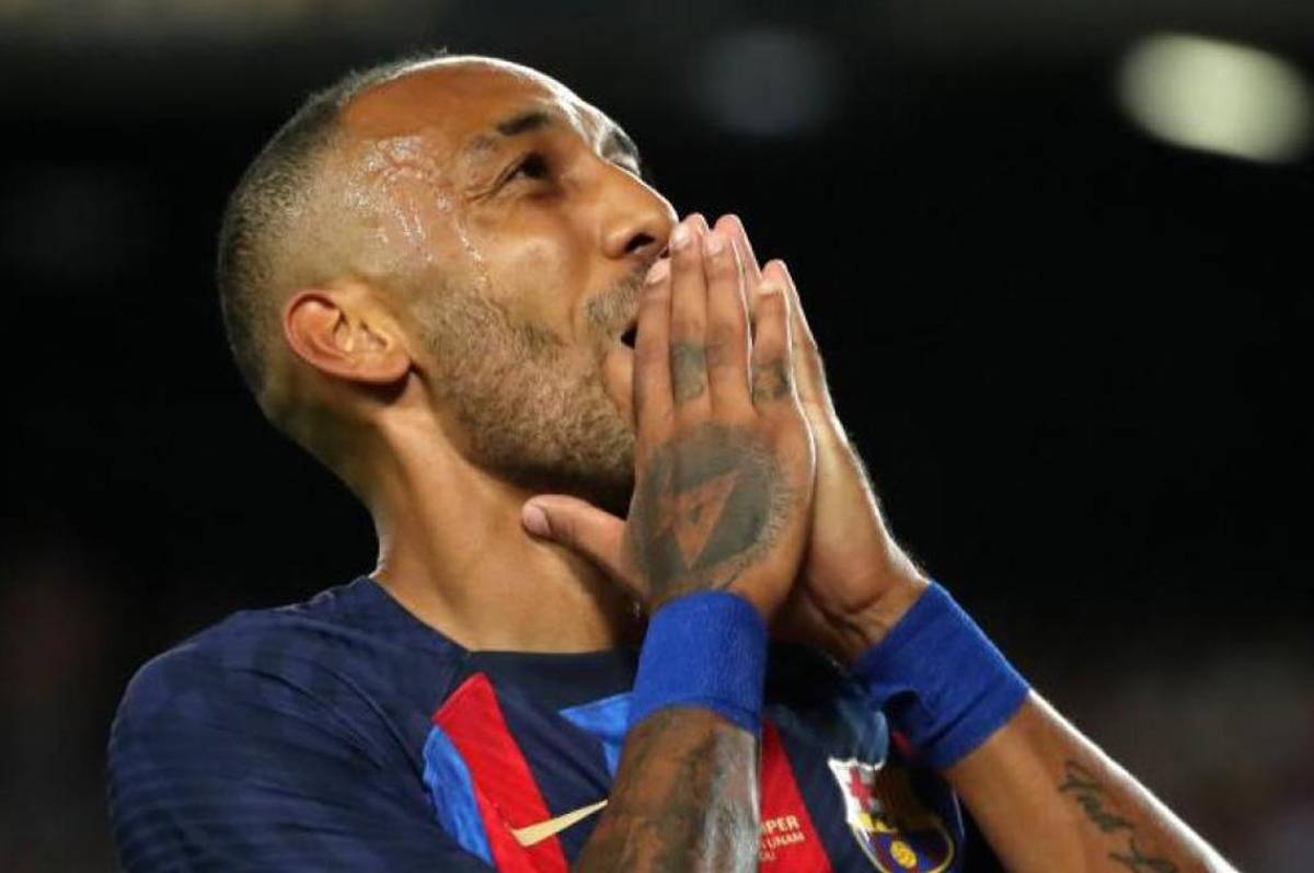 El duro testimonio de Aubameyang: ‘‘Unos cobardes violentos entraron a mi casa y amenazaron a mi familia; me hirieron en la mandíbula’’.