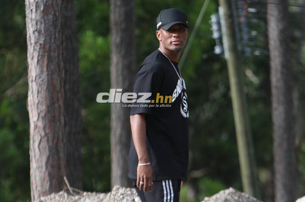 Quioto, con permiso especial, y el otro legionario que no se ha sumado; así fue el primer entrenamiento de Honduras de cara al duelo con Argentina