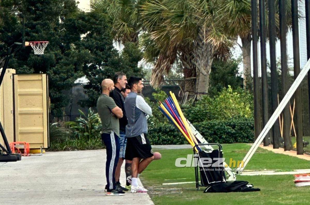 ¿Se podrán tomar fotos con Messi en El Salvador? El saludo del argentino con David Ruiz y los guardaespaldas del ‘10’