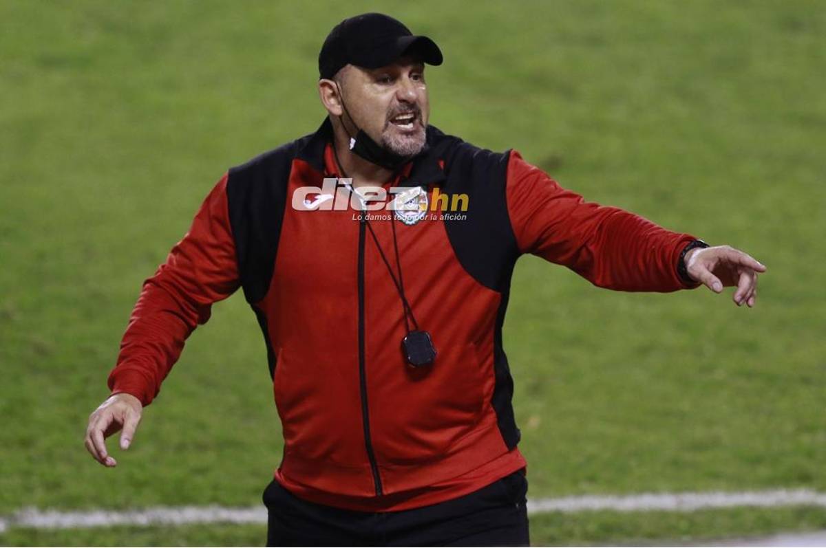 “Tato” García luego del triunfo ante Real España: “Superamos ampliamente al rival y el marcador quedó corto”