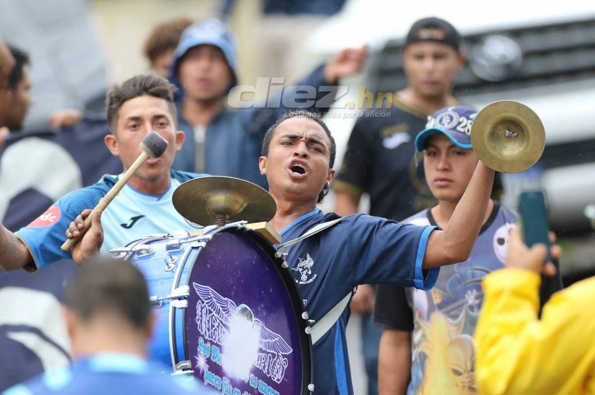 ¡Se pinta el Nacional! Así se vivió la previa de la final de ida entre Motagua y Real España: la afición puso el color