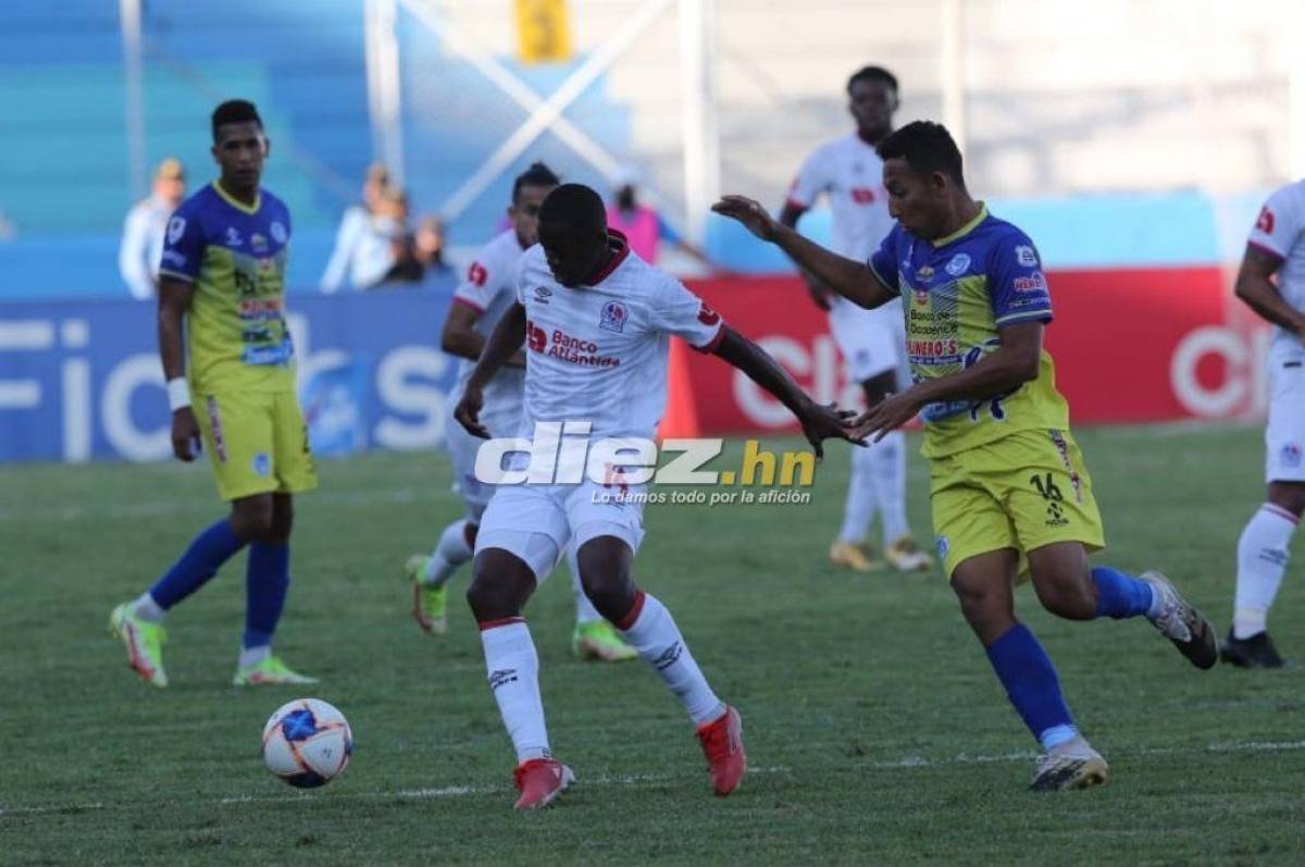 Olimpia no pudo ante el Victoria en su regreso al estadio Nacional. FOTOS: Marvin Salgado