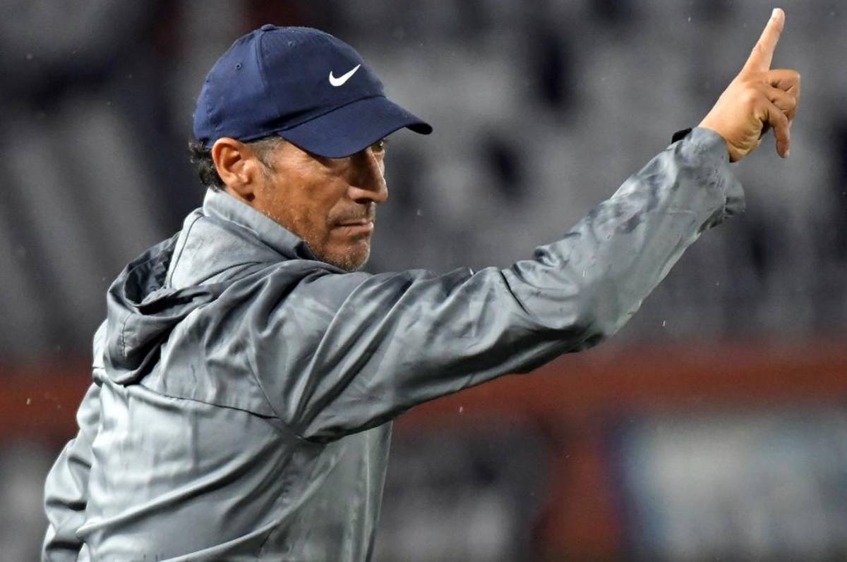 En menos de un mes Pedro Troglio clasifica al San Lorenzo a su primera final en Argentina