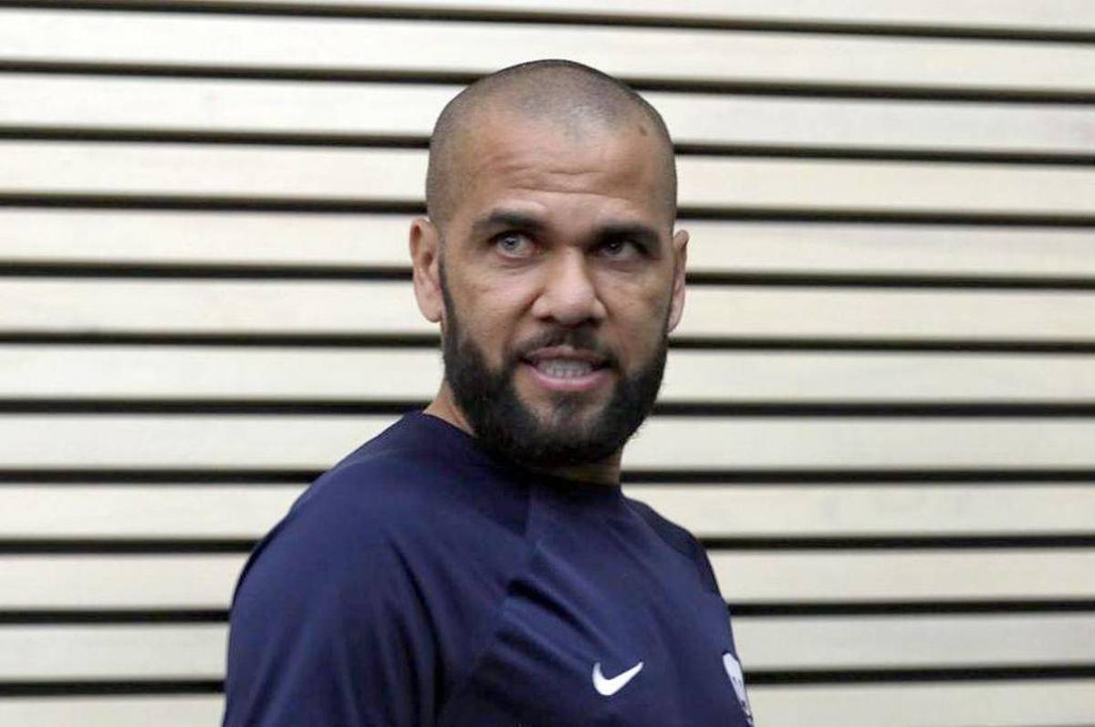 Dani Alves intentaría suicidarse en la cárcel: esto es lo que está pasando con el brasileño antes del veredicto final