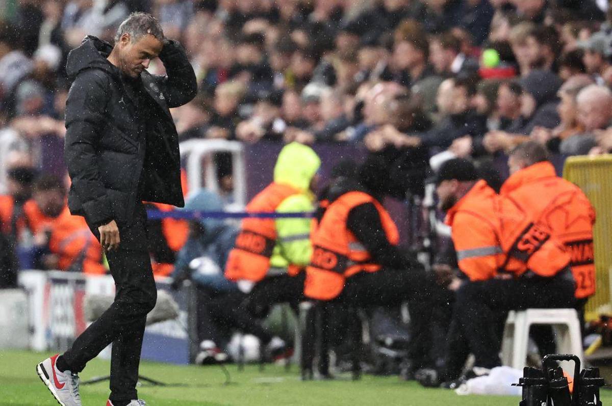 Messi y Neymar, protagonistas: El tiempo de baja de Lewandowski, los ‘robos’ al Porto; Mbappé y Luis Enrique sufren con el PSG