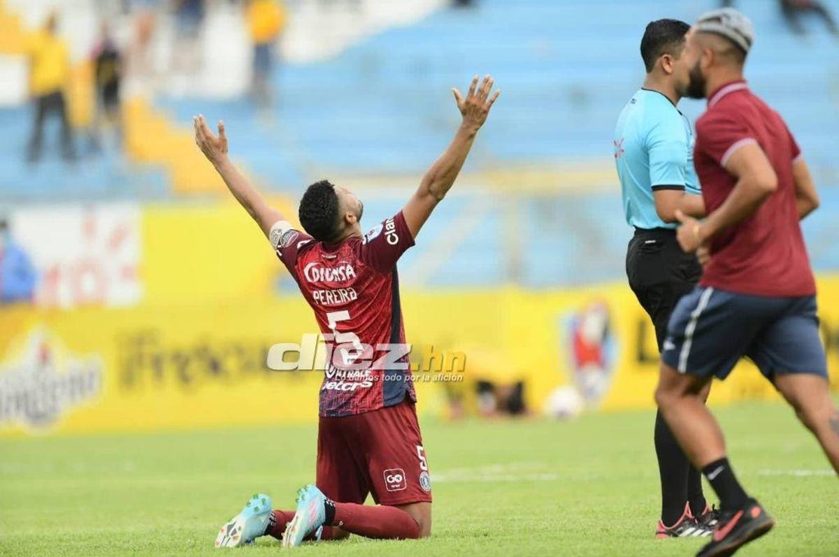 El gran gesto de Pereira con Omar Elvir, las lágrimas de Castellanos por la copa 18 de Motagua ¿y Rougier se despide?