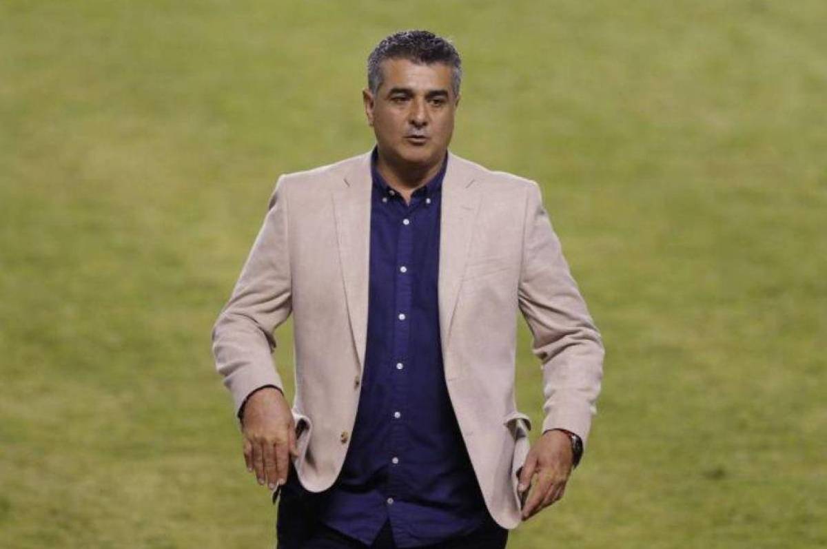 Diego Vázquez revela el proyecto que le presentaron y responde si considera un retroceso dirigir al Puntarenas