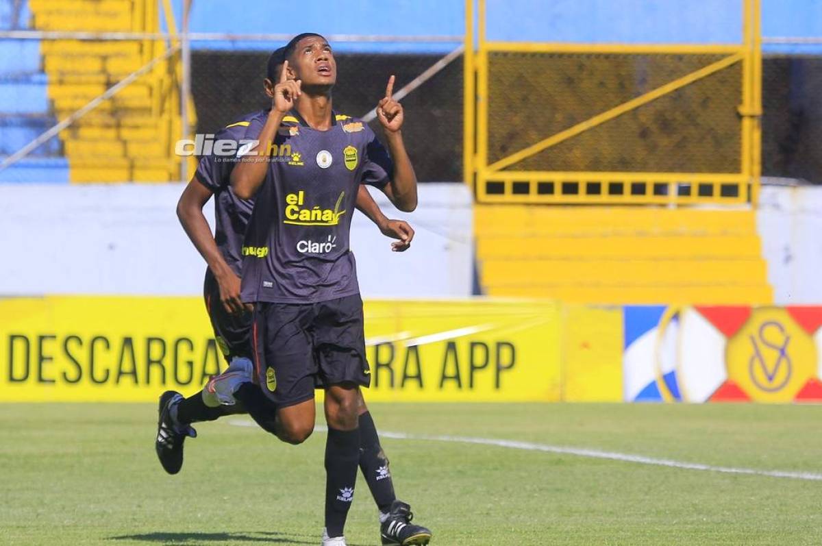 Aarón Zúniga se despachó un doblete. El defensa es el capitán de la Sub-20 de Honduras.