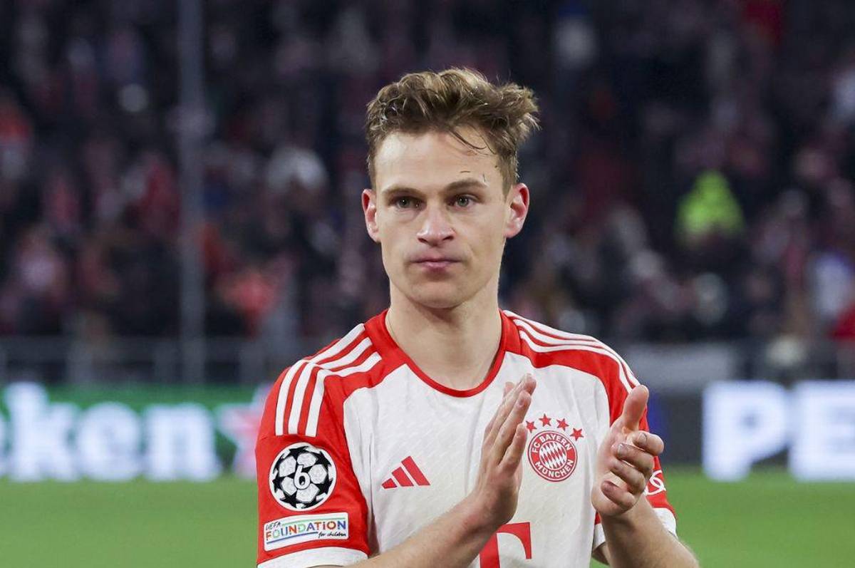 Flick le pidió que renovará pero rechazó al Barcelona; y el que se equivocó al negar al Madrid; Bayern le pone a precio a Kimmich