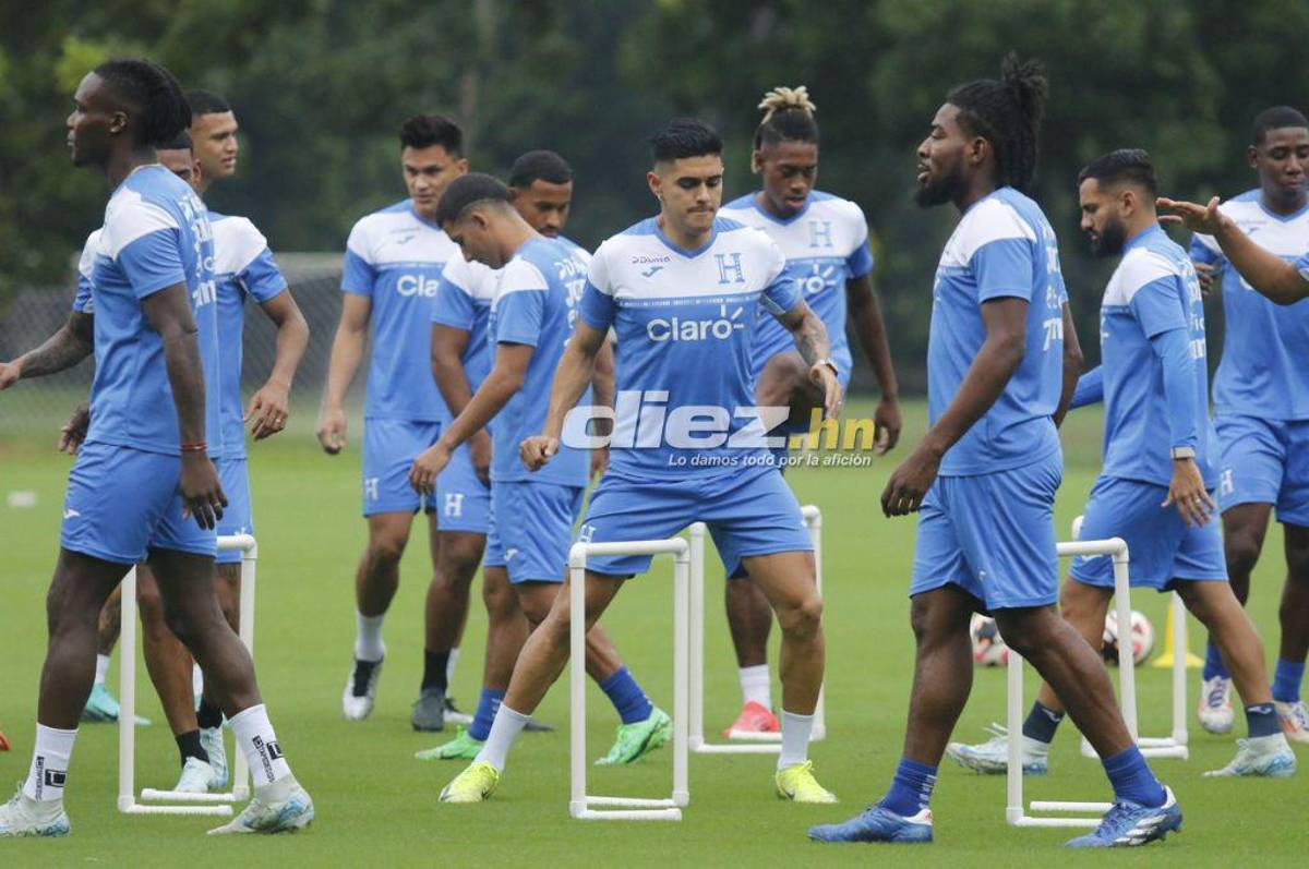 Así fue el entreno de Honduras tras el gane ante México: alegría total de Luis Palma y el jugador que trabajó en solitario
