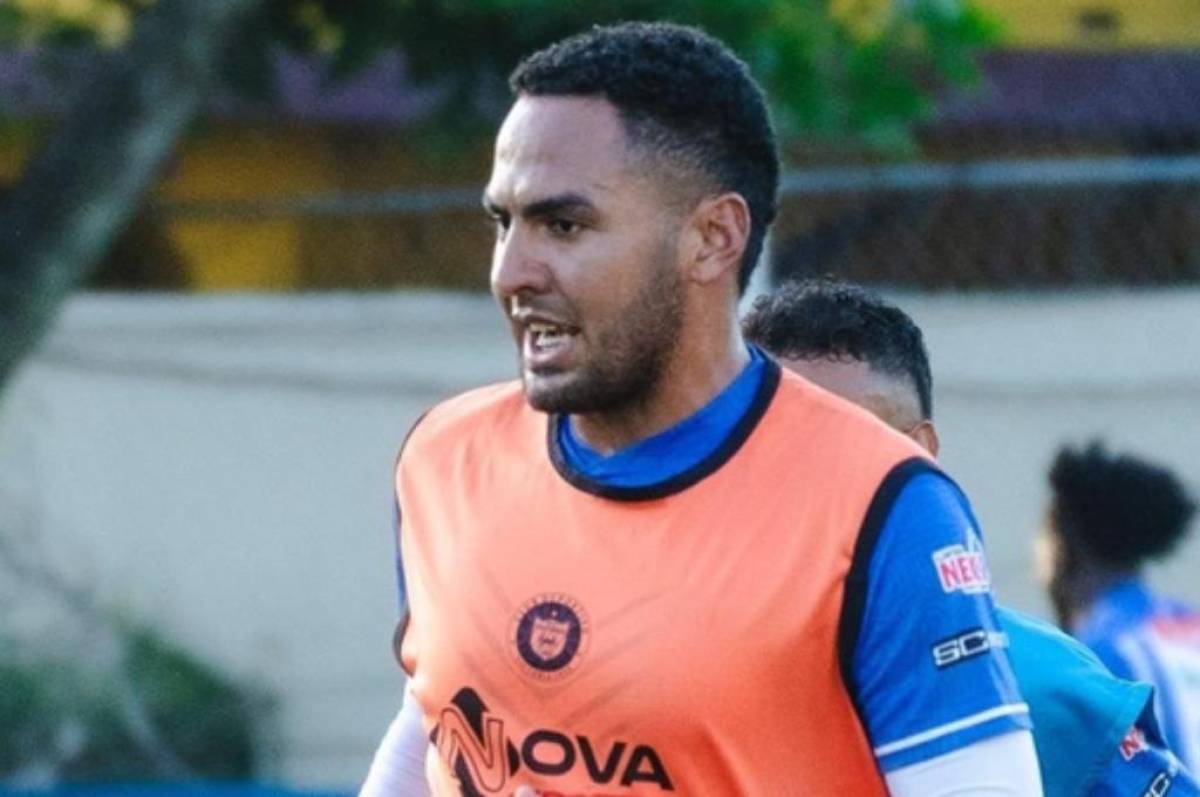 Futbolista hondureño lo denuncia: “es imposible negociar con un equipo que me adeuda salarios desde hace un año”