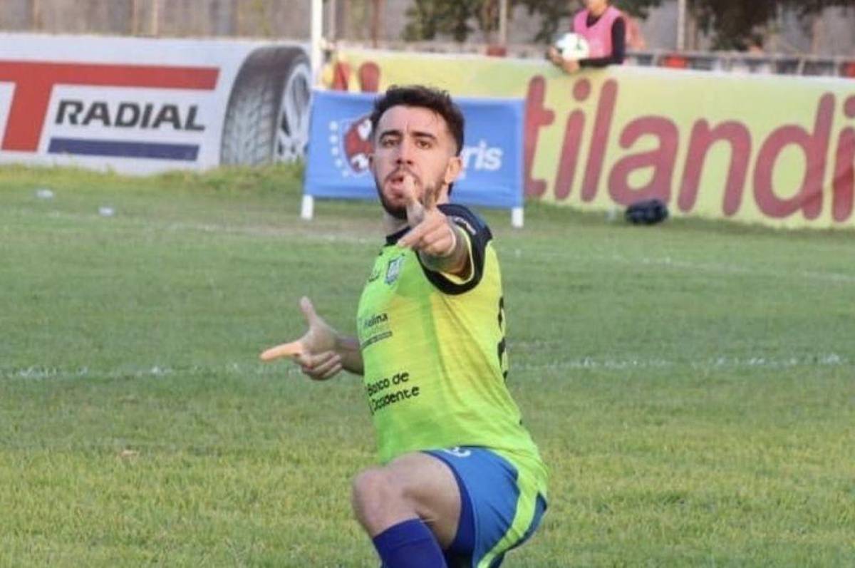 Nació en Honduras: ¿Por qué le apodan 'El Pistolero' a Agustín Auzmendi, delantero que le anotó doblete a River Plate?