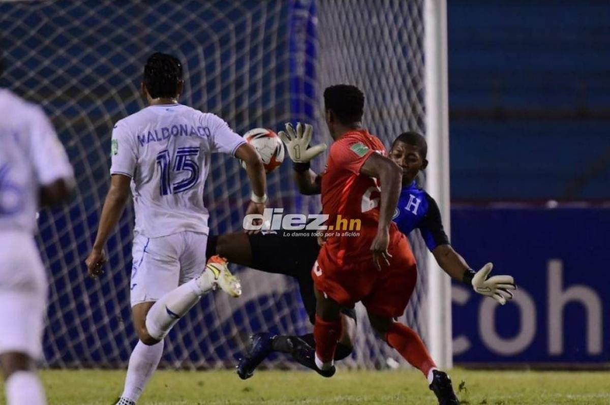 Así marcó Jonathan David el 2-0 de Canadá ante Honduras.