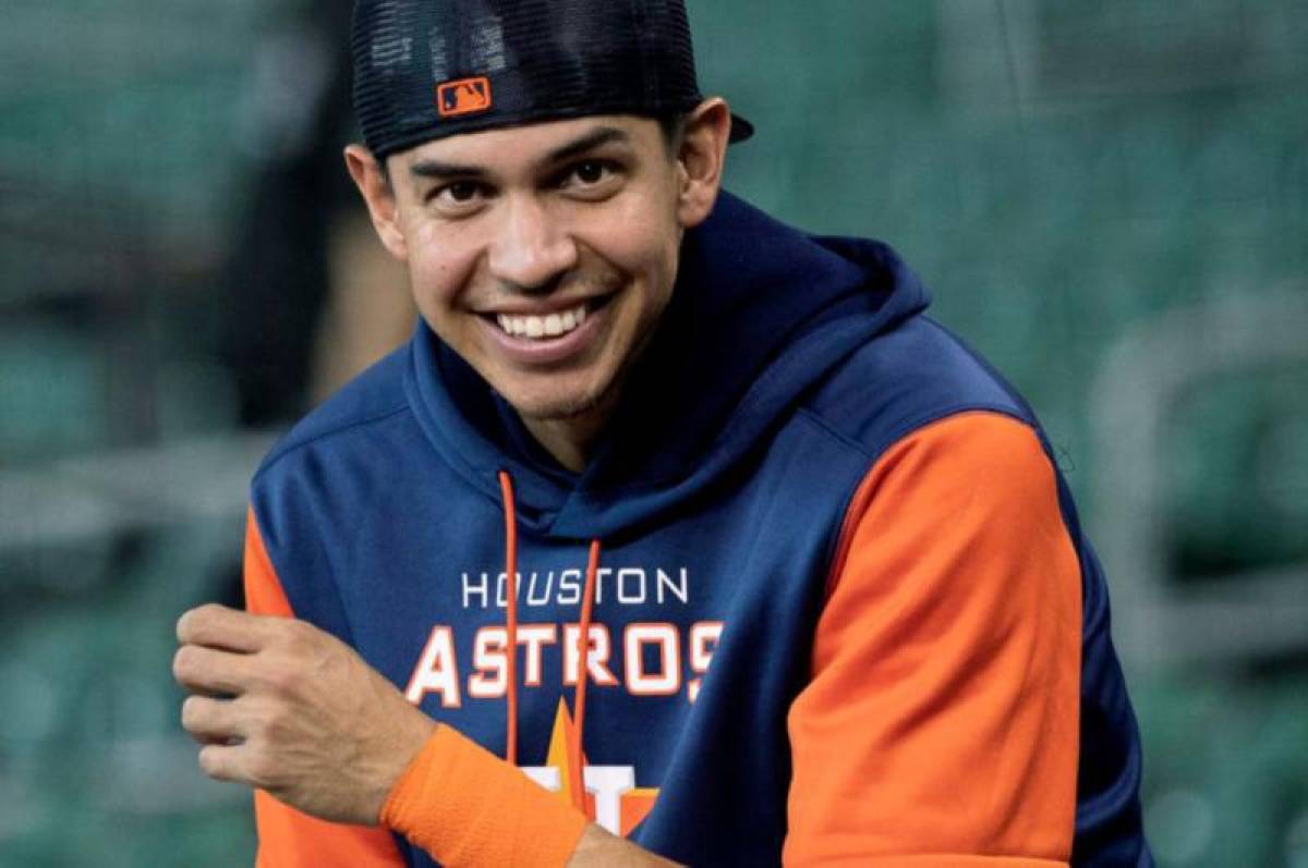 Mauricio Dubón pertenece a los Astros de Houston y poco a poco se va ganando el cariño de los aficionados.